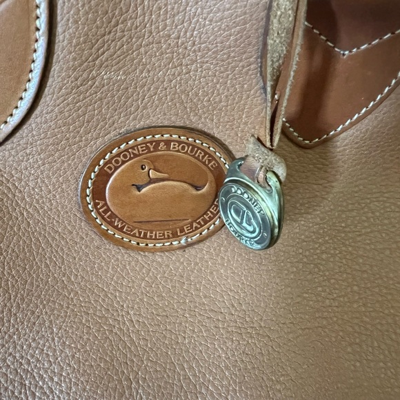 Dooney Bourke Vintage Doctor Bag - Picture 9 of 11